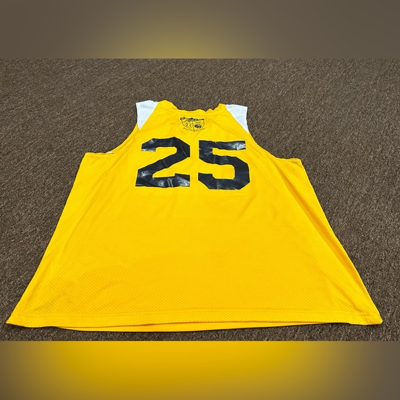 EUC Jordan #25 Michigan Wolverines Maize Basketball Jersey XL Men’s tank top - Picture 2 of 4